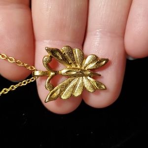 Gold tone butterfly necklace vintage 90s